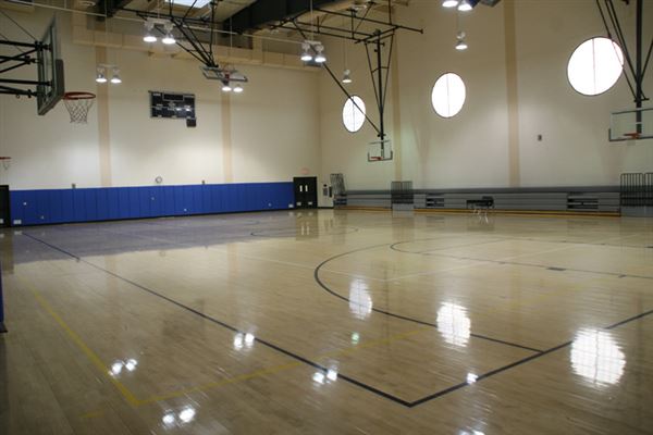 Burbank High School - BUSD (6/1/2019 - Credits: LocoScout)