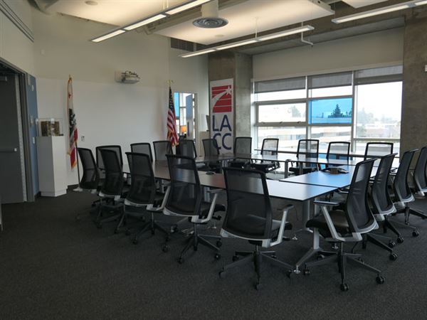 Los Angeles City College - LACC (12/10/2019 - Credits: LocoScout)