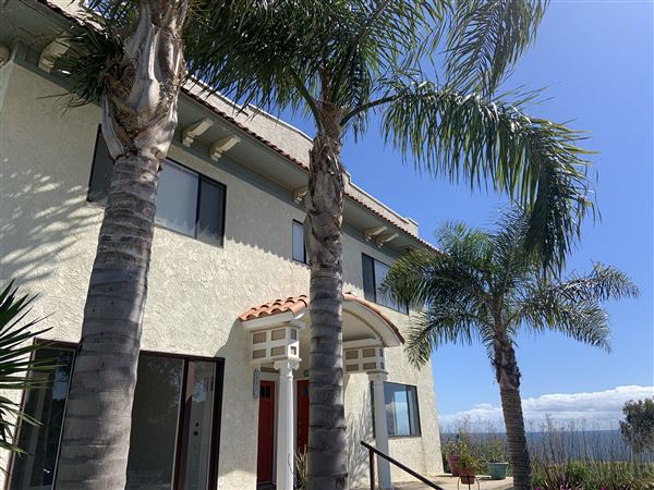 Tropical San Pedro @ Point Fermin Lands End - Unobstructed Panoramic Pacific Ocean Views of Catalina Island (9/19/2020 - Credits: None, I took this photo myself of my own property)