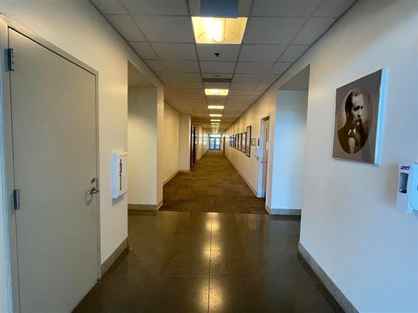 Woodbury University - Business Building Hallways (5/24/2023 - Credits: Woodbury University)