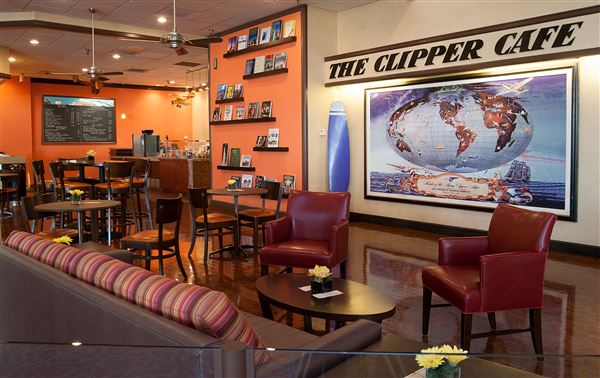 Airtel Plaza Hotel and Conference Center - Clipper Cafe (11/19/2012 - Credits: Jennifer Pochedly)