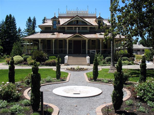 City of Santa Rosa (7/3/2010 - Credits: McDonald Mansion in Santa Rosa, whose exterior appears in Pollyanna “Sanfranman59”( CC BY-SA 3.0)[McDonald Mansion, 1015 McDonald Ave., Santa Rosa, CA 7-3-2010 1-51-49 PM - Santa Rosa, California - Wikipedia])