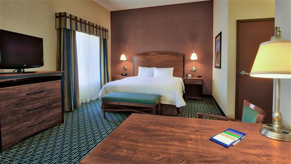 Hampton Inn & Suites Ridgecrest (3/26/2024)