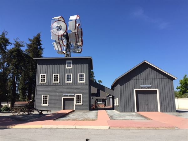 Harden Ranch Wind Engine (5/2/2018 - Credits: Harden Foundation)