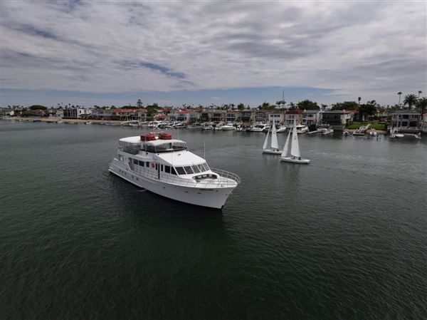 Mojo @ Newport Harbor - City Cruises (5/14/2024 - Credits: Photo Courtesy of City Experiences)