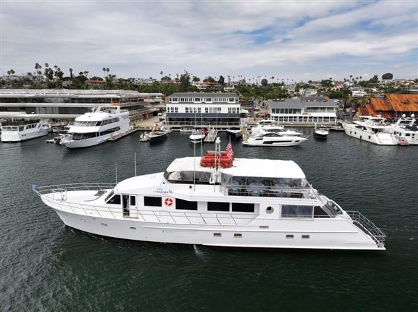 Mojo @ Newport Harbor - City Cruises (5/14/2024 - Credits: Photo Courtesy of City Experiences)