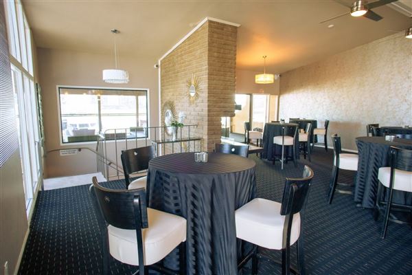 Waterfront Lounge & Garden @ Newport Harbor - City Cruises (5/14/2024 - Credits: Photo Courtesy of City Experiences)