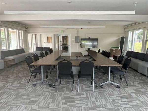 Notre Dame de Namur University - Julie Billiart Lounge (5/20/2024 - Credits: Notre Dame de Namur University)
