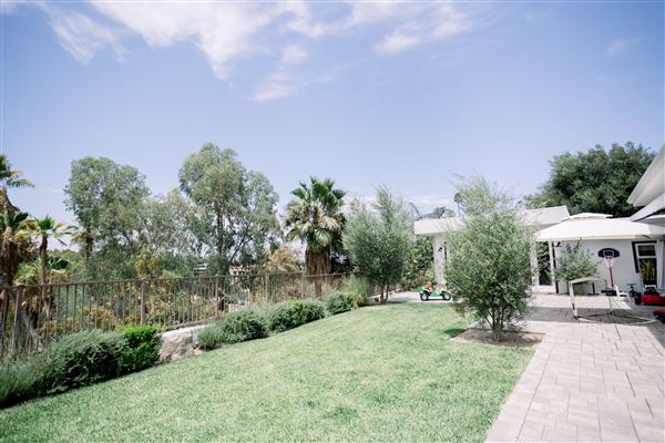 Ranch style home located in the hills of Woodland Hills (6/6/2024 - Credits: staci pearlman)