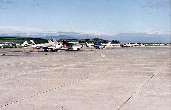 Hollister Municipal Airport (12/31/2003)