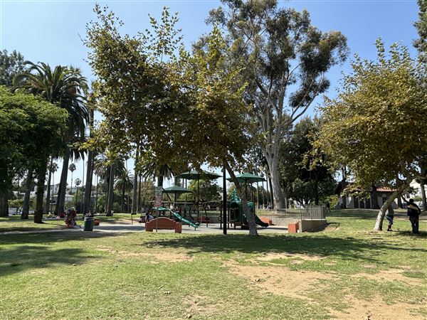Echo Park Lake Recreation Center (9/17/2024 - Credits: Brandy Davis)