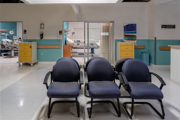 SirReel Studios Standing Sets - Hospital (10/15/2024)