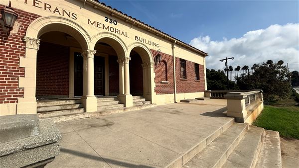 Edward Vincent Park - Veterans Memorial Building (10/17/2024 - Credits: Brandy Davis)