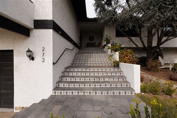 Henderson Home (12/11/2024 - Credits: Diana Henderson Photography)