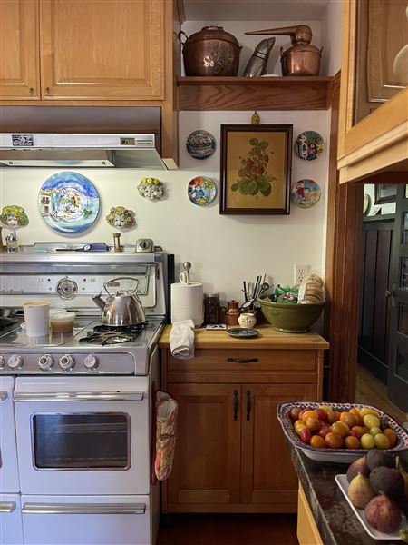 Venice California 1913 Craftsman Home (9/22/2024 - Credits: Helene Pisciotta-Di Salvo)