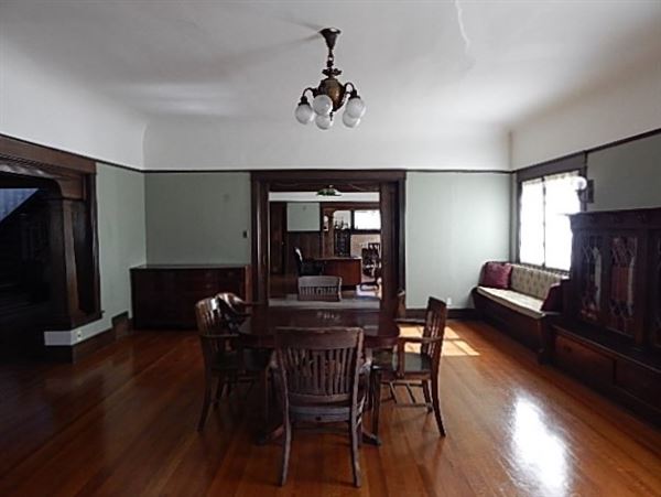 Victorian Mansion (2/4/2025 - Credits: Dave Mortell)