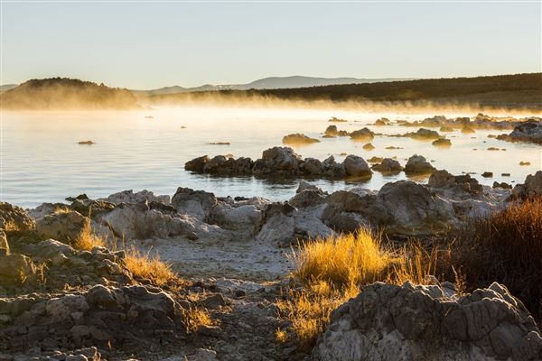 Mono Lake Tufa State Natural Reserve (SNR) / South Tufa Lake - Inyo National Forest (NF) (7/25/2025 - Credits: Visit USA Parks)