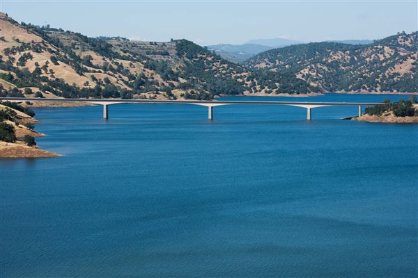 New Melones Reservoir and Stevnot Bridge (8/28/2025 - Credits: U.S. Bureau of Reclamation)