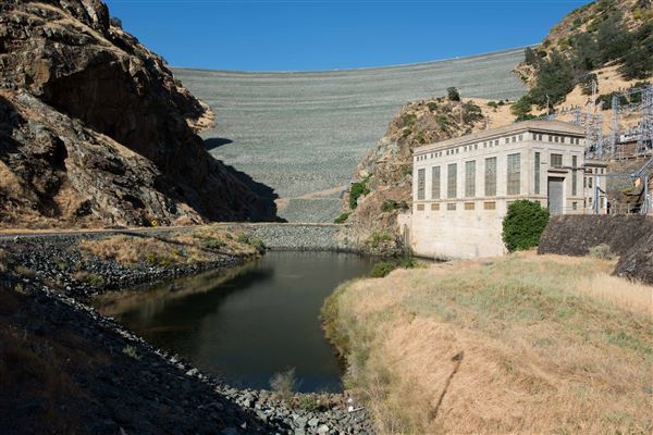 New Melones Reservoir and Stevnot Bridge (8/28/2025 - Credits: U.S. Bureau of Reclamation)