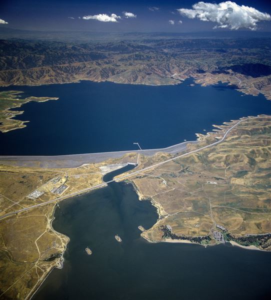 New Melones Reservoir and Stevnot Bridge (7/28/2025 - Credits: U.S. Bureau of Reclamation)