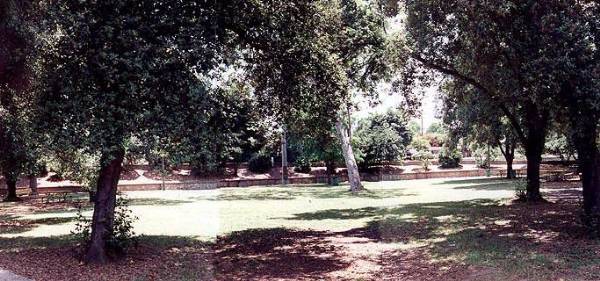Lawn Bowling Center and Santiago Park (12/31/2003)