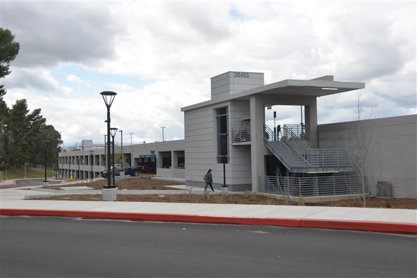 College of the Canyons - Lot 7 Parking Structure (3/21/2019 - Credits: Leo Fialho)