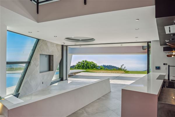 Cayman Rd Malibu - The Aviator (9/24/2025 - Credits: submitted by: Amit Apel)