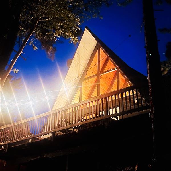 Twin Peaks Mountain Cabin (8/31/2022 - Credits: submitted by: Alex Persons)