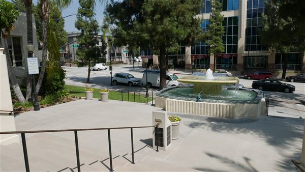 Burbank City Hall (5/4/2016 - Credits: Leo Fialho)