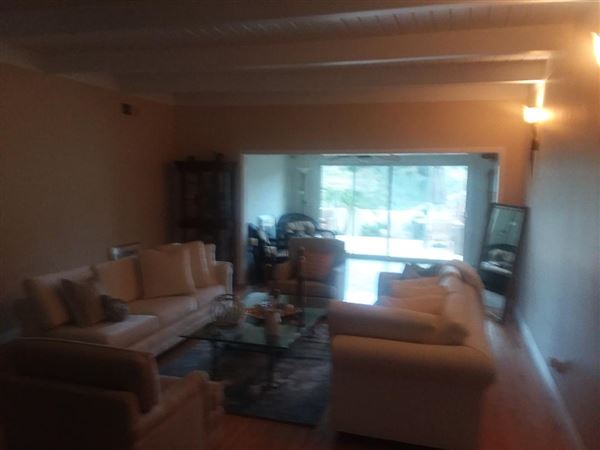 Don Luis Dr. Home (10/7/2025 - Credits: submitted by: Gerae Vernon)
