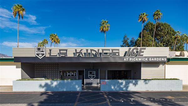 LA Kings Ice Burbank (Pickwick) (10/21/2025 - Credits: submitted by: Ben Blandford)