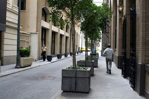 Financial District, San Francisco - Liedsdorf Alley (10/29/2025 - Credits: San Francisco City & County Film Commission)