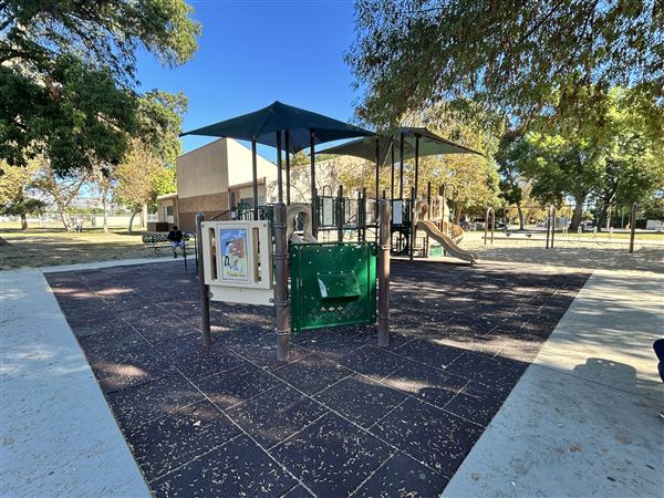 Winnetka Park and Recreation Center (11/10/2025 - Credits: Brandy Davis)