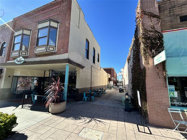 Old Town Monrovia (1/8/2026 - Credits: Brandy Davis)