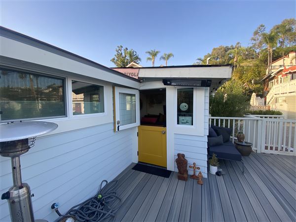 Chic Laguna Cottage (3/15/2026 - Credits: Susan Willig)