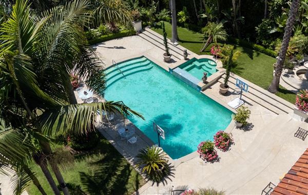 Cinematic LA Estate W/Gardens, Pool & Grand Stairs (4/5/2025 - Credits: Elegant Textiles, Inc.)