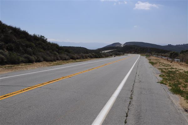 Lake Hughes Road - Castaic (3/13/2012 - Credits: Leo Fialho)
