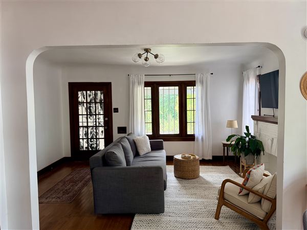 Location Image 4