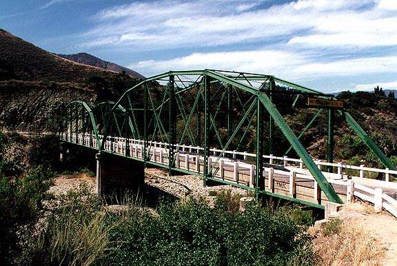 Arroyo Seco Bridge, G-16 (12/31/2003)