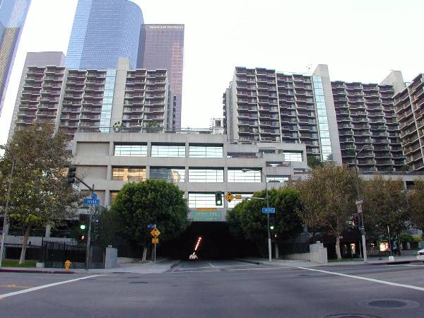 3rd Street Tunnel / Third Street Tunnel (12/31/2003)