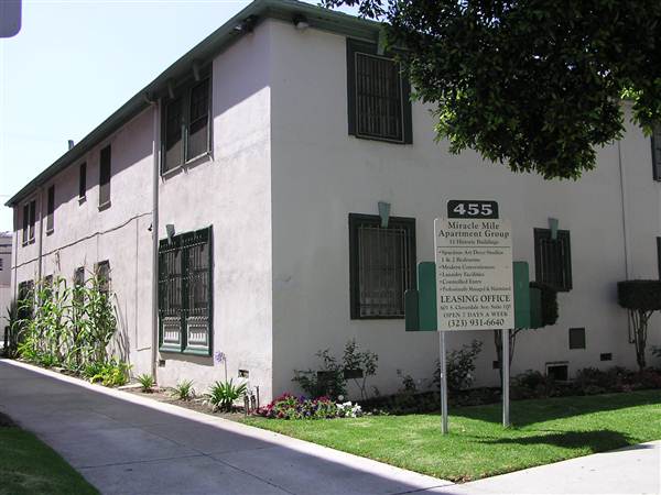 Chateau Annex - Roxbury (7/1/2011)