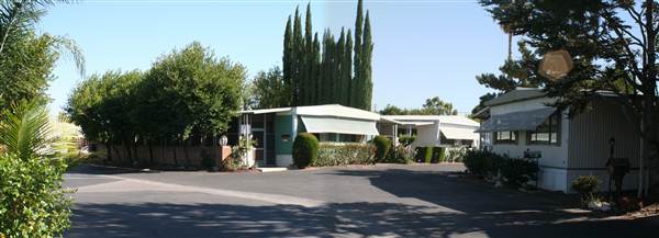 Riviera Mobile Estates (9/16/2010 - Credits: Lindsay Mizrahi)