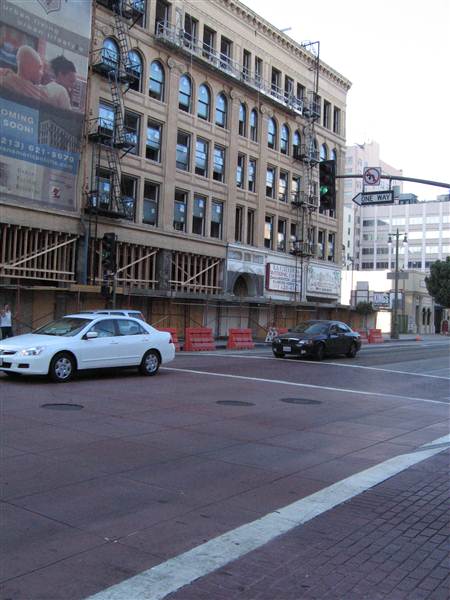 Broadway (9/1/2010 - Credits: Lindsay Mizrahi)