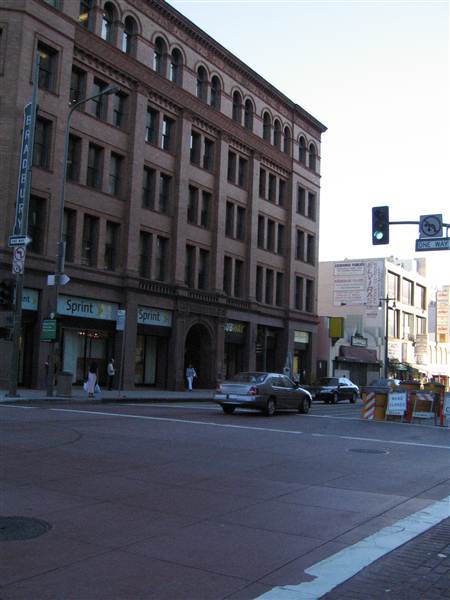 Broadway (9/1/2010 - Credits: Lindsay Mizrahi)