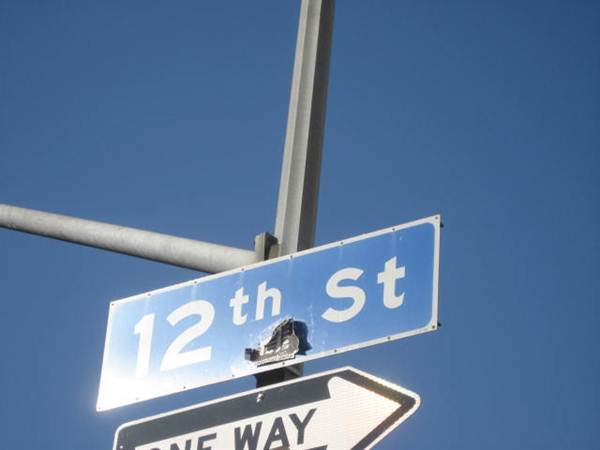 Maple Ave. and 12th St. (9/1/2010 - Credits: Lindsay Mizrahi)