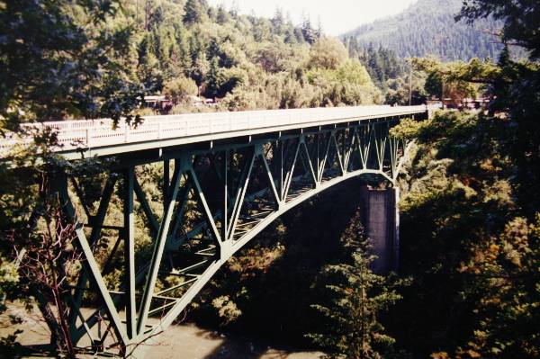 Klamath River Bridge - Highway 96 (4/23/2008)