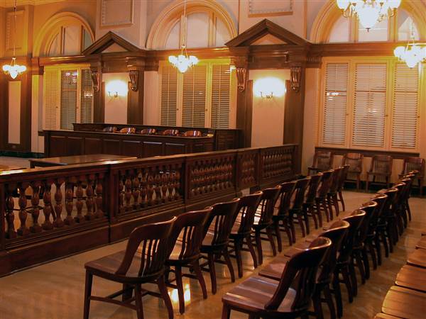 Riverfront Stages, Courtroom (10/14/2011)