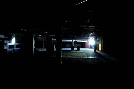 Redlands Mall - CLOSED (10/4/2012 - Credits: Geoff Juckes)