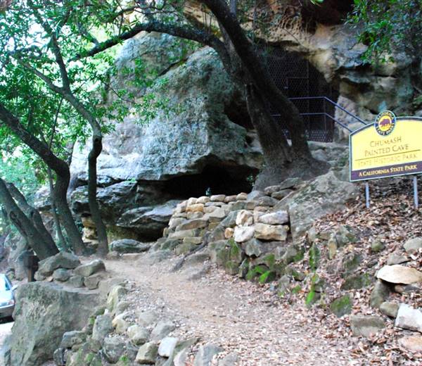 Chumash Painted Cave State Historic Park (SHP) (4/18/2016 - Credits: : By John Wiley User:Jw4nvc - Santa Barbara, California (Own work) [CC BY 3.0 (http://creativecommons.org/licenses/by/3.0)], via Wikimedia Commons)