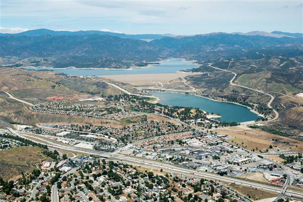 Castaic Lake State Recreation Area (SRA) - lake administered by Los Angeles County (5/9/2014 - Credits: Department of Water Resources)
